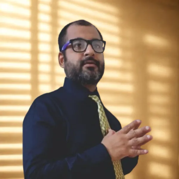 Mukesh Dua, Technical Director at Management Touch